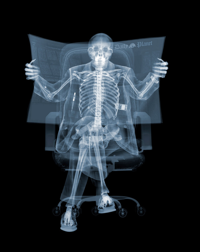 Nick Veasey | Newspaper Man Nick Veasey | Newspaper Man