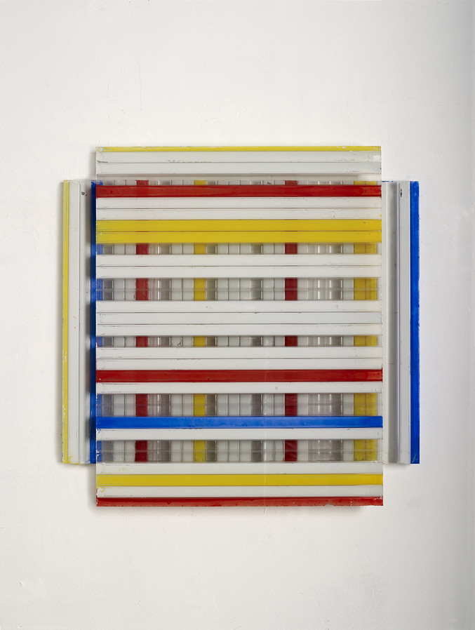 María Aranguren | Cruz Mondrian María Aranguren | Cruz Mondrian