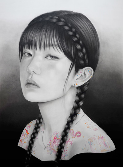 Lantomo | Porcelain solitude