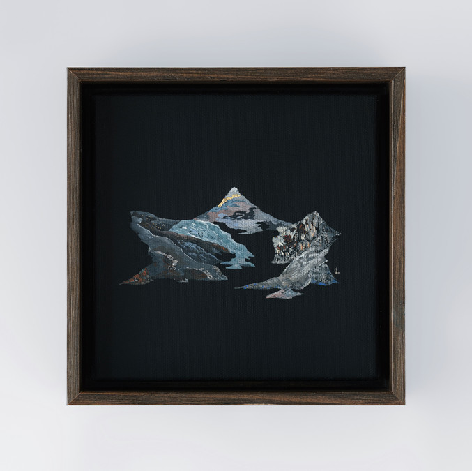 Crystal Lupa | Black Waters Crystal Lupa | Black Waters